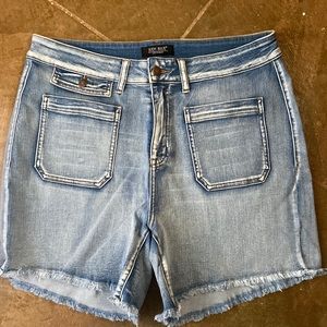 Judy Blue denim shorts size 2XL. NWOT